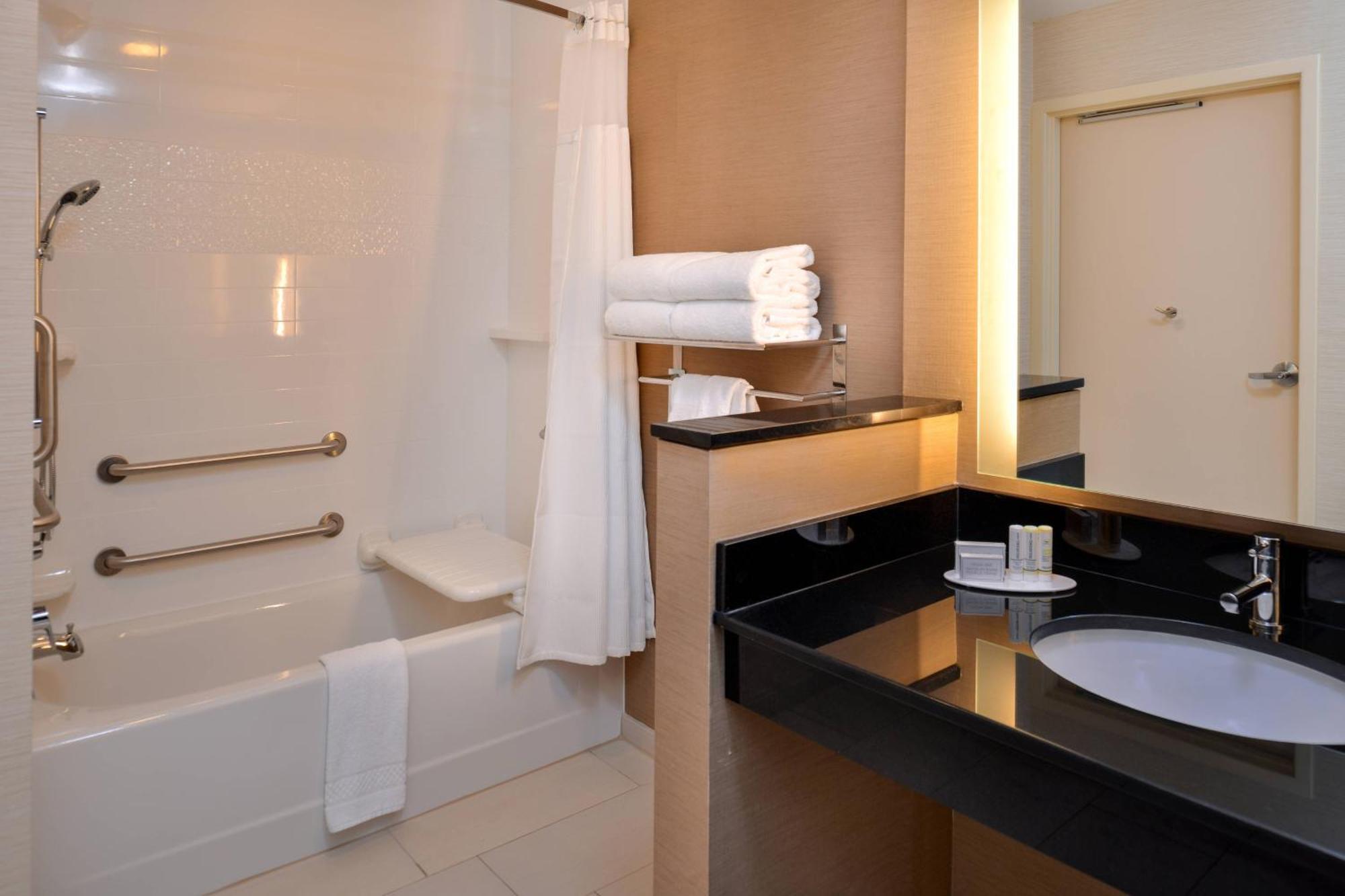 Fairfield Inn & Suites By Marriott Orlando East/Ucf Area Alafaya Esterno foto